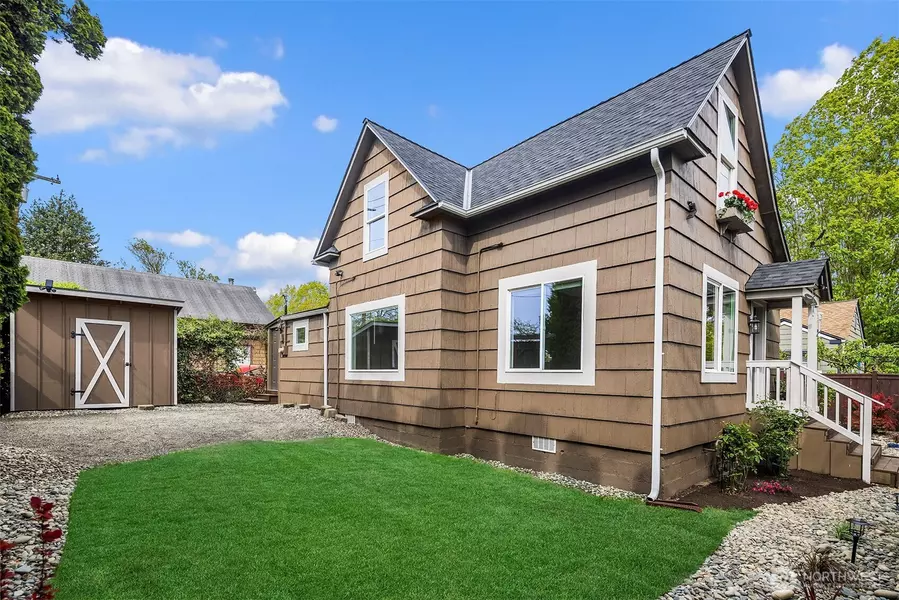 2115 23rd ST, Everett, WA 98201