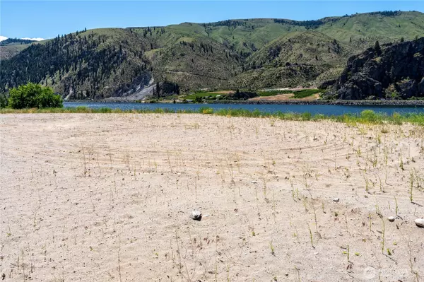 Chelan, WA 98816,2523 Stayman Flats Rd