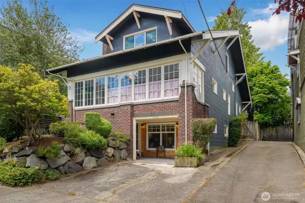 410 N 48th ST, Seattle, WA 98103