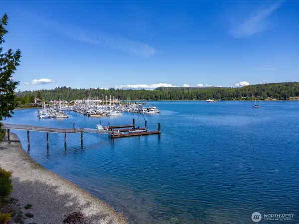 Port Ludlow, WA 98365,41 North Bay Lane #1