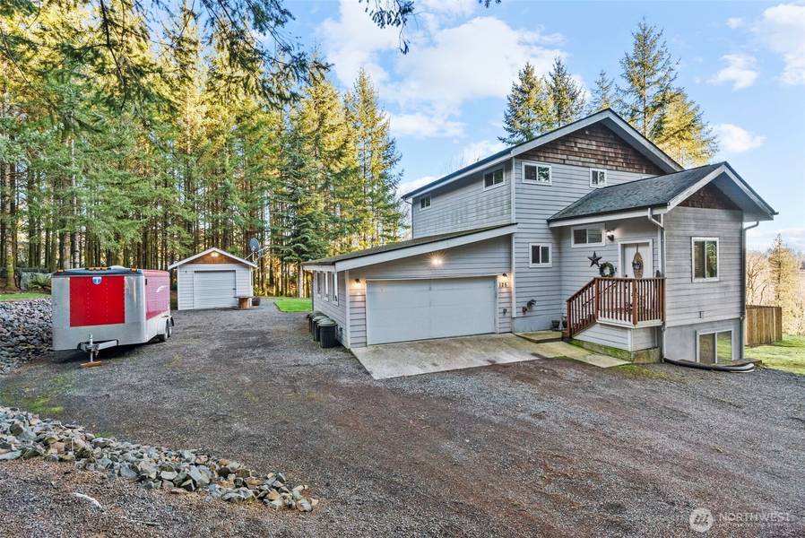 125 Whippoorwill LN, Longview, WA 98632