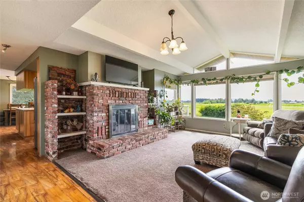 Lynden, WA 98264,405 E Wiser Lake RD