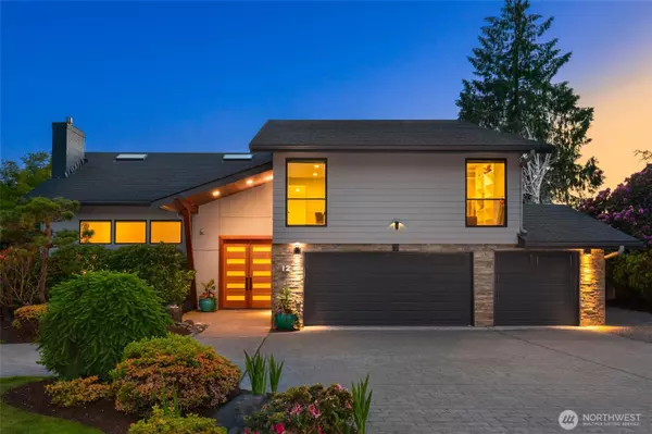 Bellevue, WA 98006,12 Columbia Key
