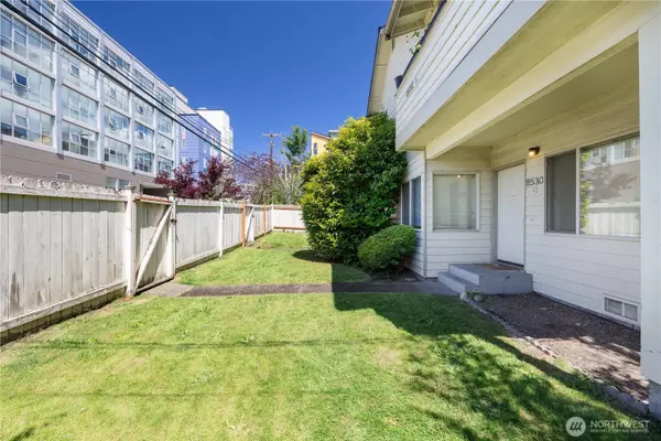 Seattle, WA 98103,8530 Nesbit AVE N