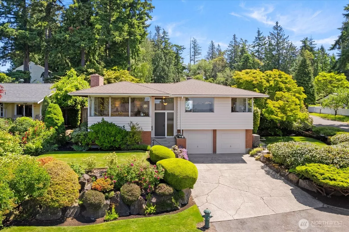 Shoreline, WA 98177,17554 12th AVE NW