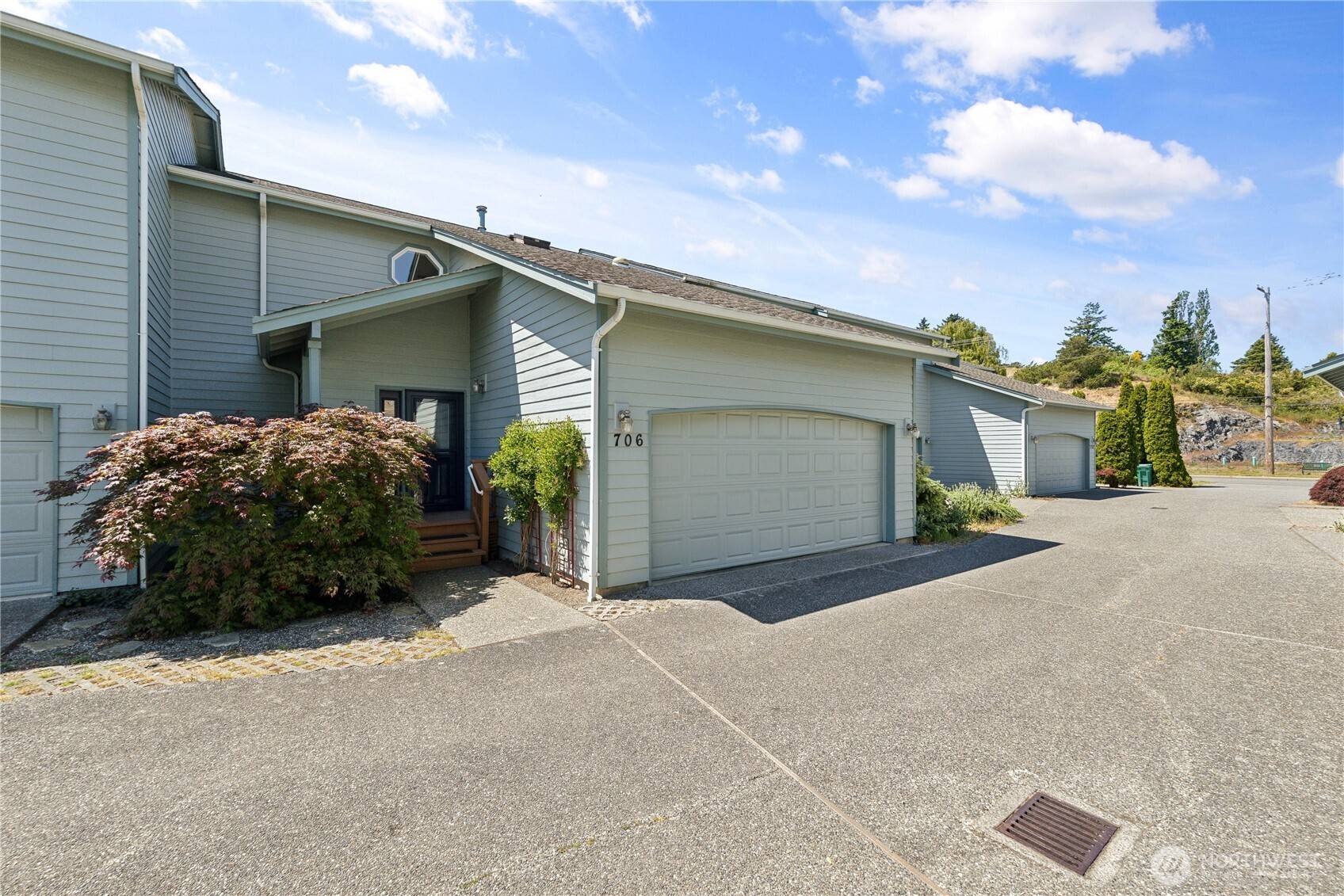 706 Finley LN #S3, La Conner, WA 98257