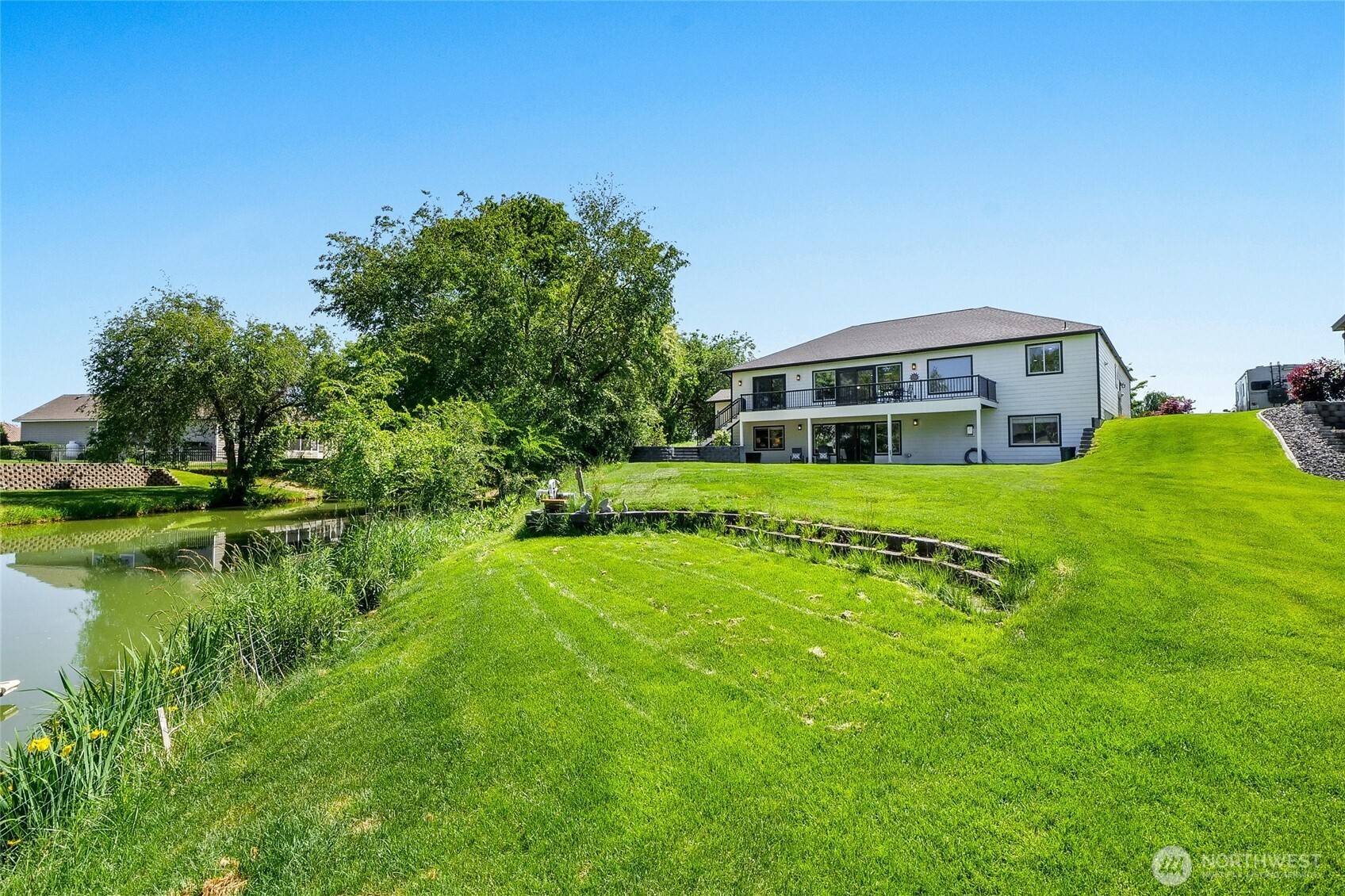 800 S Camas Pl, Moses Lake, WA 98837