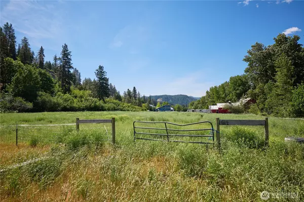 68 Sylvester Meadows LN, Leavenworth, WA 98826