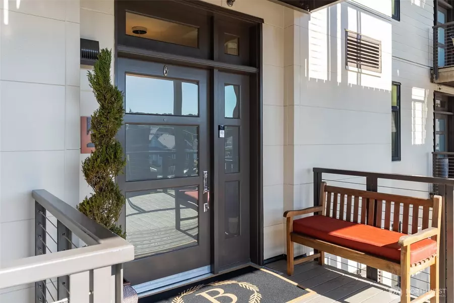 5204 N Bennett ST #306, Ruston, WA 98407
