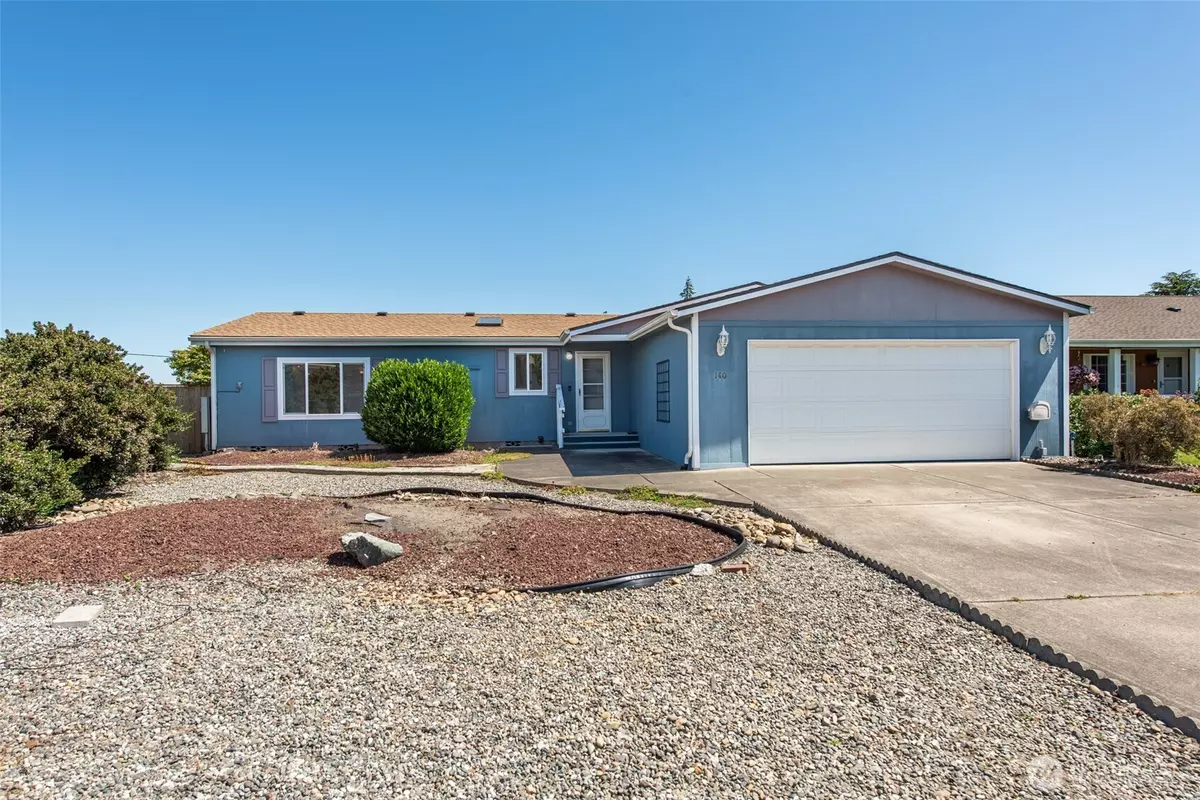 Sequim, WA 98382,140 Winterhawk ST