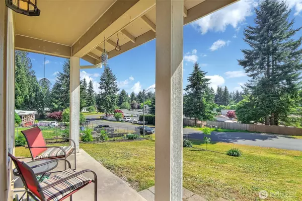 Bonney Lake, WA 98391,13502 215th AVE E