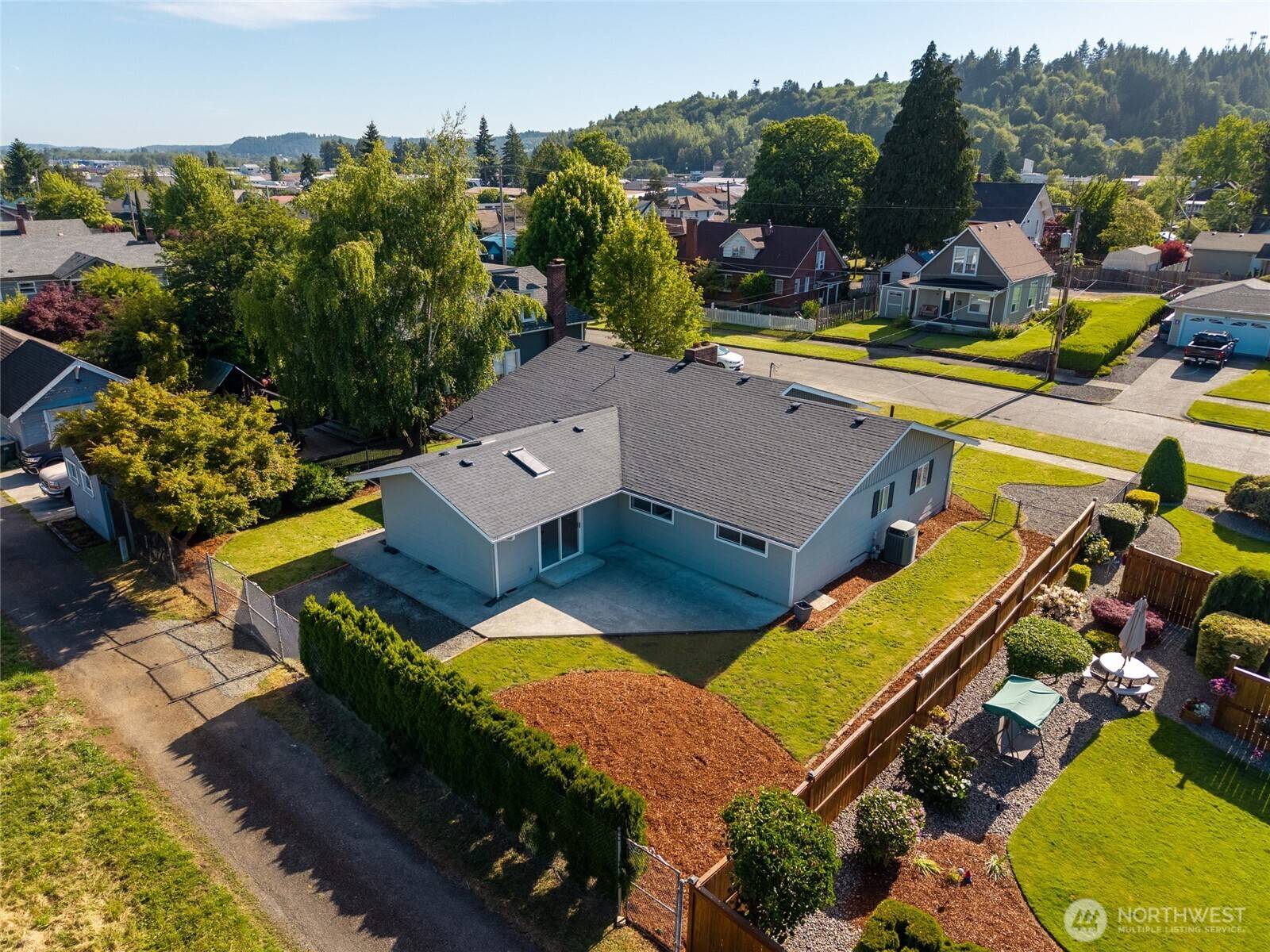 659 NW New York AVE, Chehalis, WA 98532