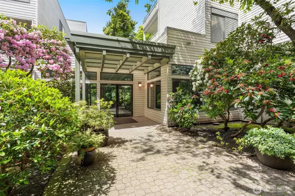 211 Summit AVE E #S218, Seattle, WA 98102