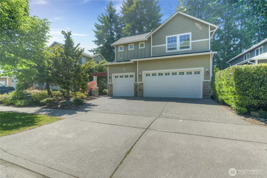 4507 Trenton LOOP SE, Olympia, WA 98501