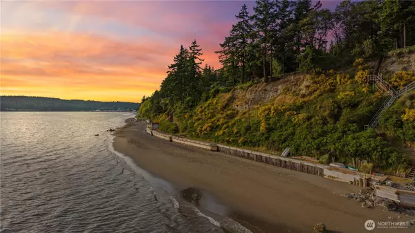 Camano Island, WA 98282,2548 S Camano DR