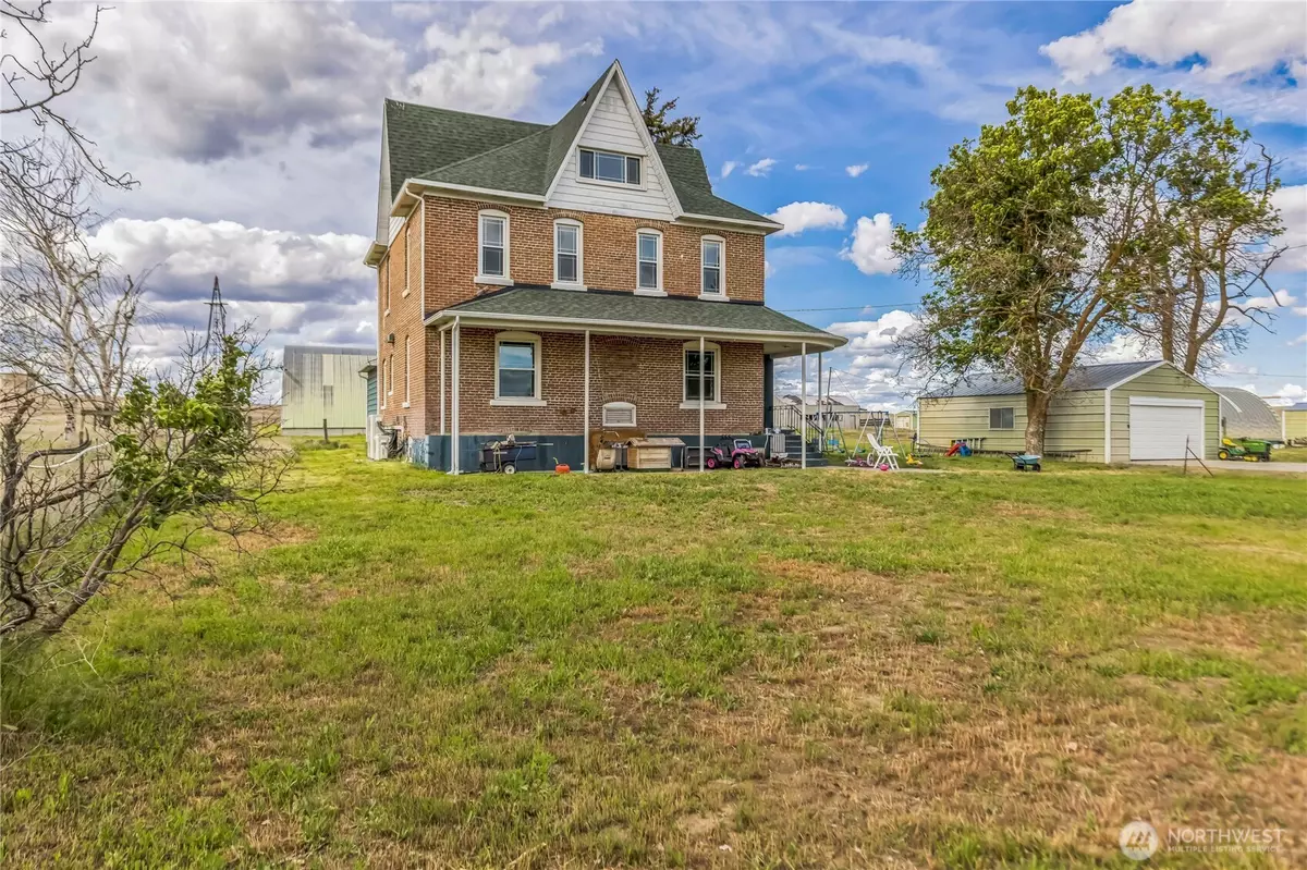 Wilbur, WA 99185,8495 Williams RD E