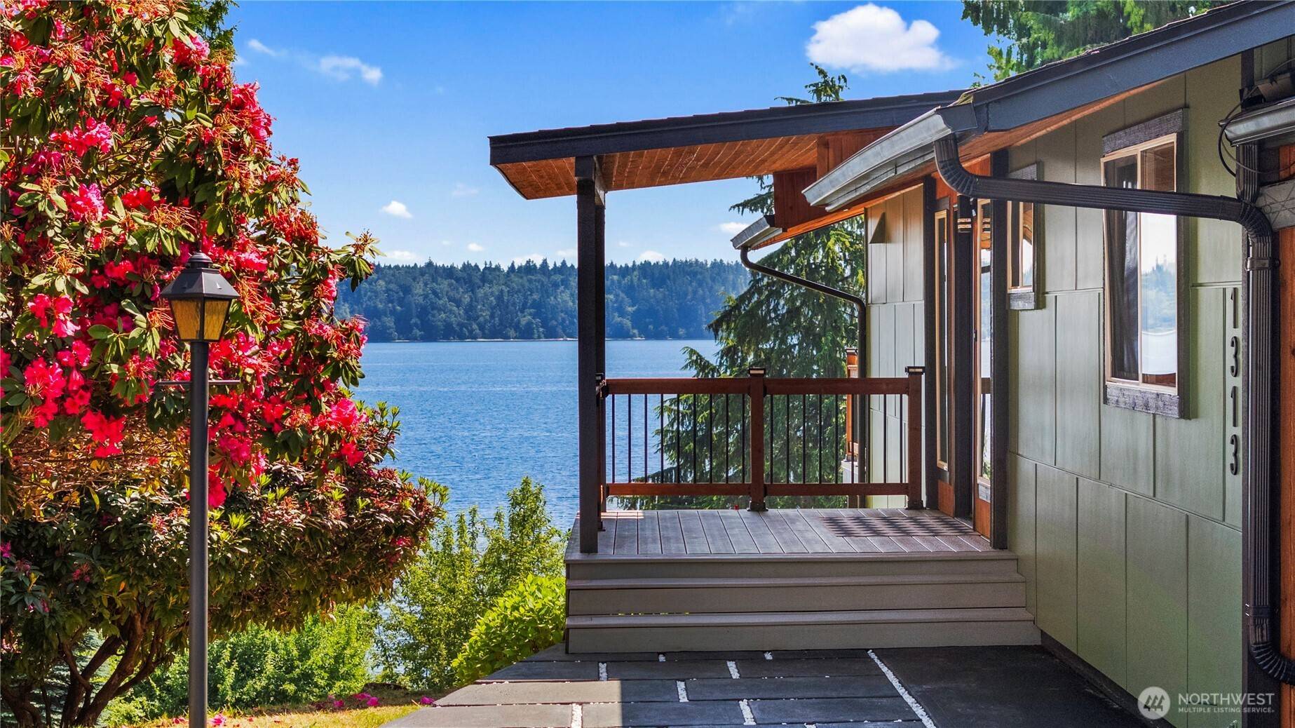 1313 Colchester DR SE, Port Orchard, WA 98366