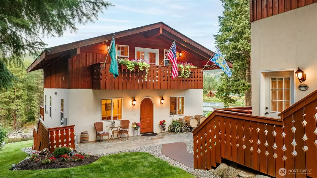 8775 Icicle RD, Leavenworth, WA 98826