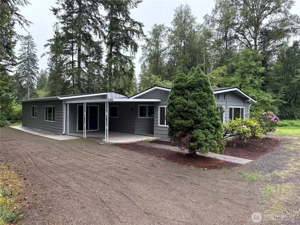 2200 SW Spruce RD, Port Orchard, WA 98367