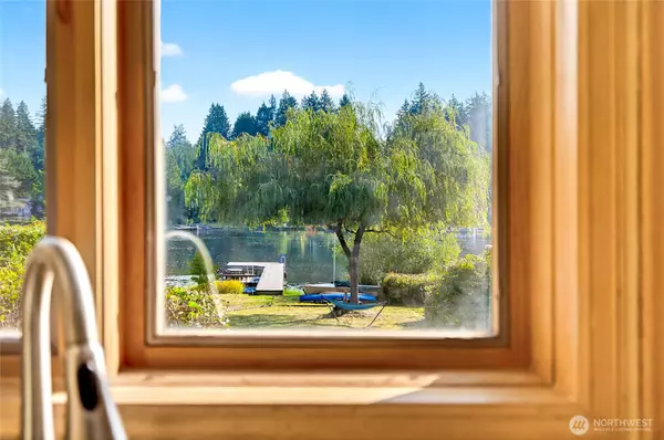 Sammamish, WA 98075,2904 222nd PL SE
