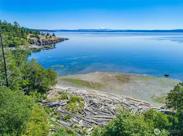 Friday Harbor, WA 98250,2553 Cattle Point RD
