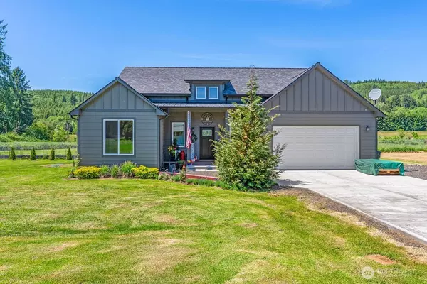 11 Nature LOOP, Cathlamet, WA 98612