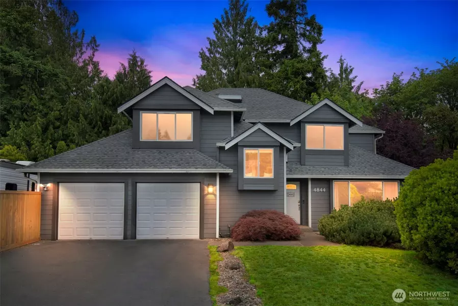 4844 NW Walgren DR, Silverdale, WA 98383