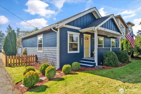 1432 McHugh AVE, Enumclaw, WA 98022