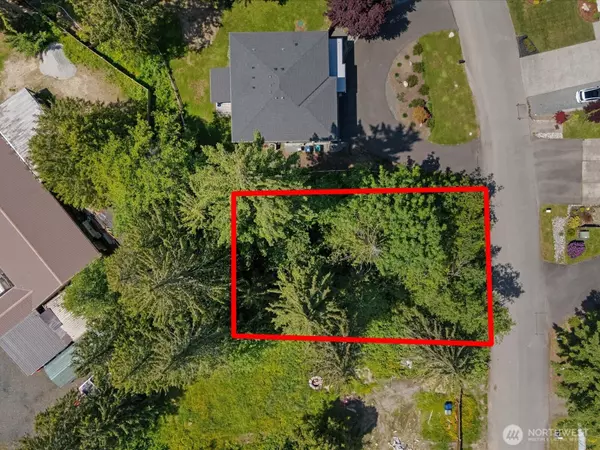 10008 228th PL SE, Woodinville, WA 98077