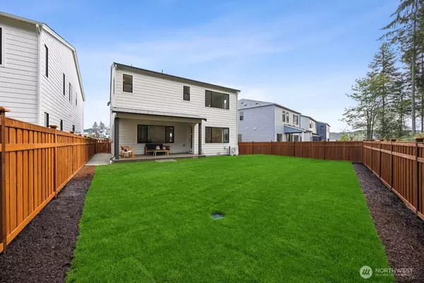 Bonney Lake, WA 98391,20402 154th ST E #4