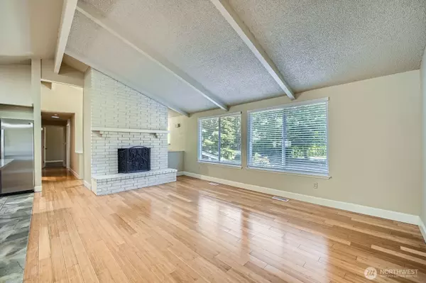 Puyallup, WA 98374,10911 150th Street Ct E