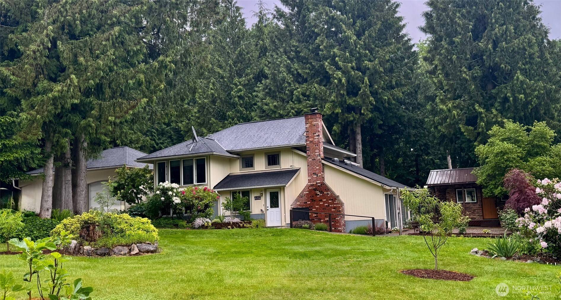 5363 S Reese Hill Rd, Sumas, WA 98295