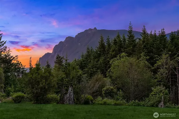 North Bend, WA 98045,15910 Uplands WAY SE