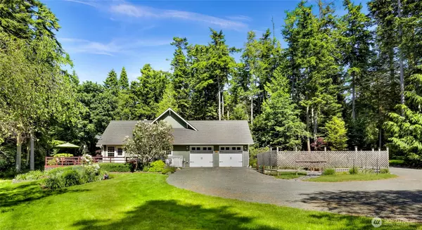 Anacortes, WA 98221,5455 No Name RD
