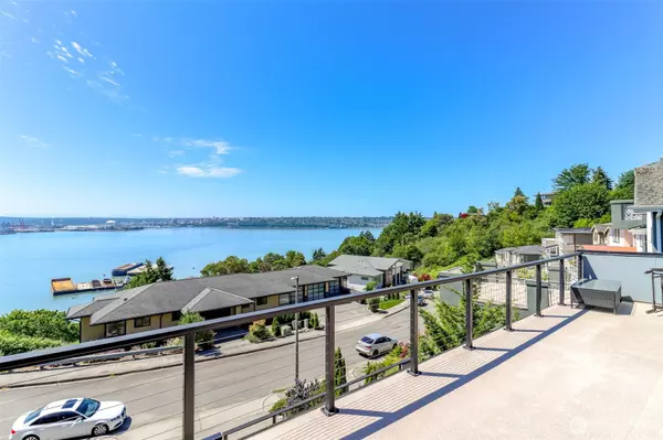 Tacoma, WA 98422,4552 Heron Ridge