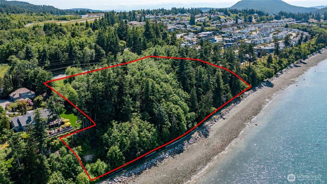 4100 Oakes AVE, Anacortes, WA 98221
