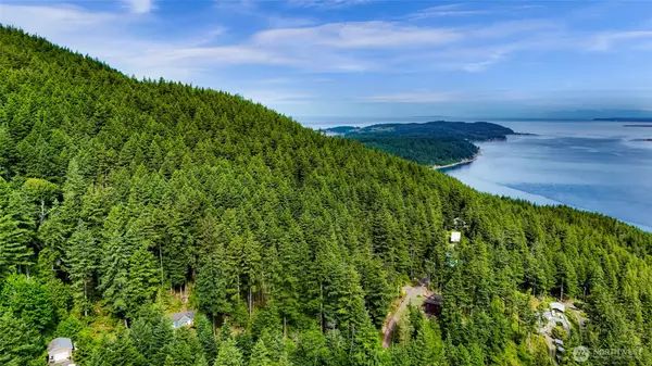 Lummi Island, WA 98262,3073 Hales Passage DR