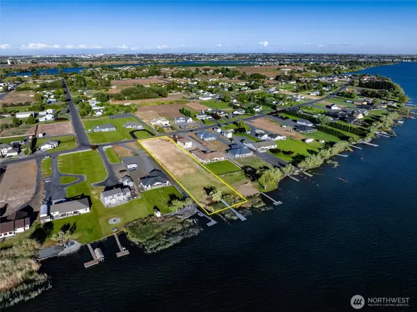 Moses Lake, WA 98837,3406 NE Wild Goose RD
