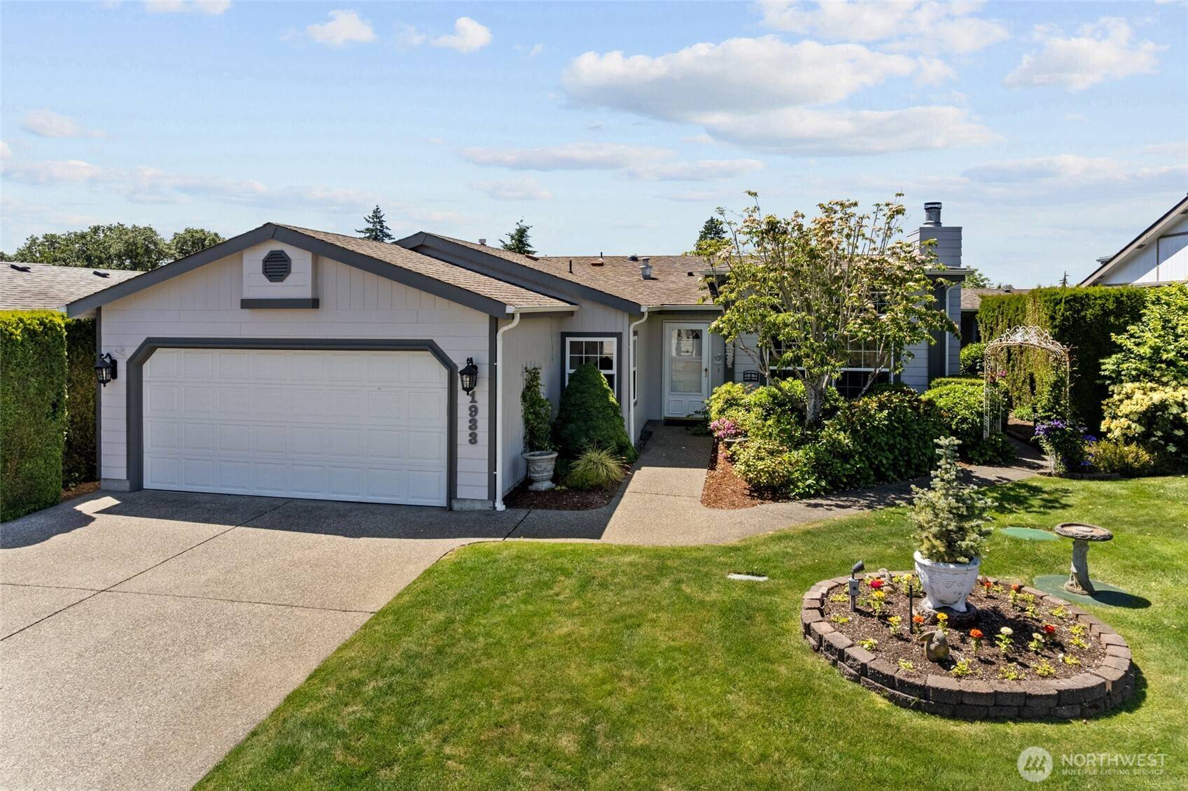 1933 Windflower LN SE, Lacey, WA 98503