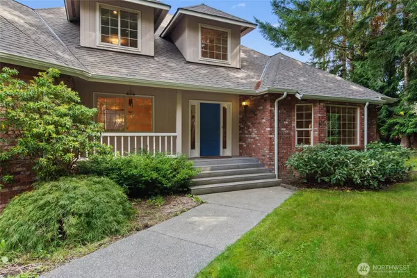 860 Hunt RD, Port Angeles, WA 98363
