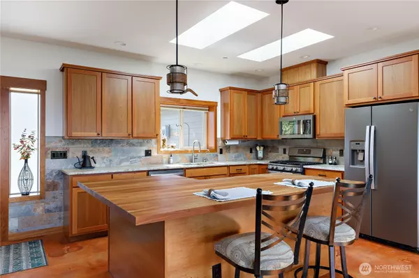 Oak Harbor, WA 98277,1335 Crestline TER