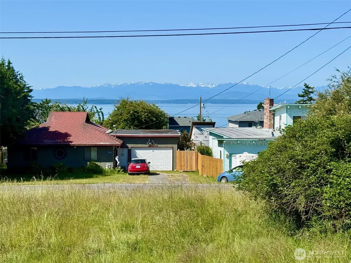 Coupeville, WA 98239,1111 Admirals DR