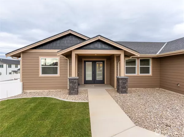 East Wenatchee, WA 98802,892 N Nile AVE