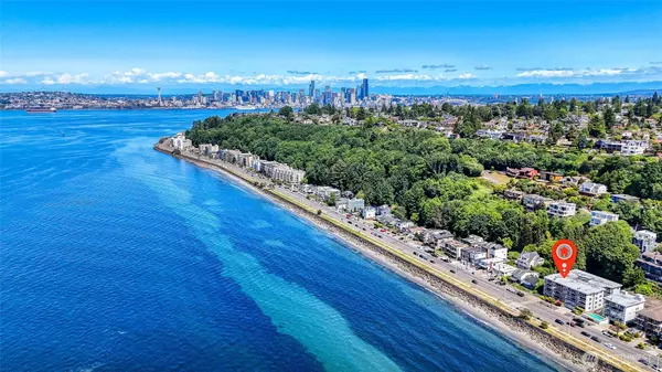 2104 Alki AVE SW #302, Seattle, WA 98116