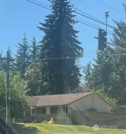 22002 56th AVE W, Mountlake Terrace, WA 98043