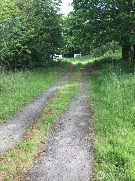 579 Antrim RD, Winlock, WA 98596