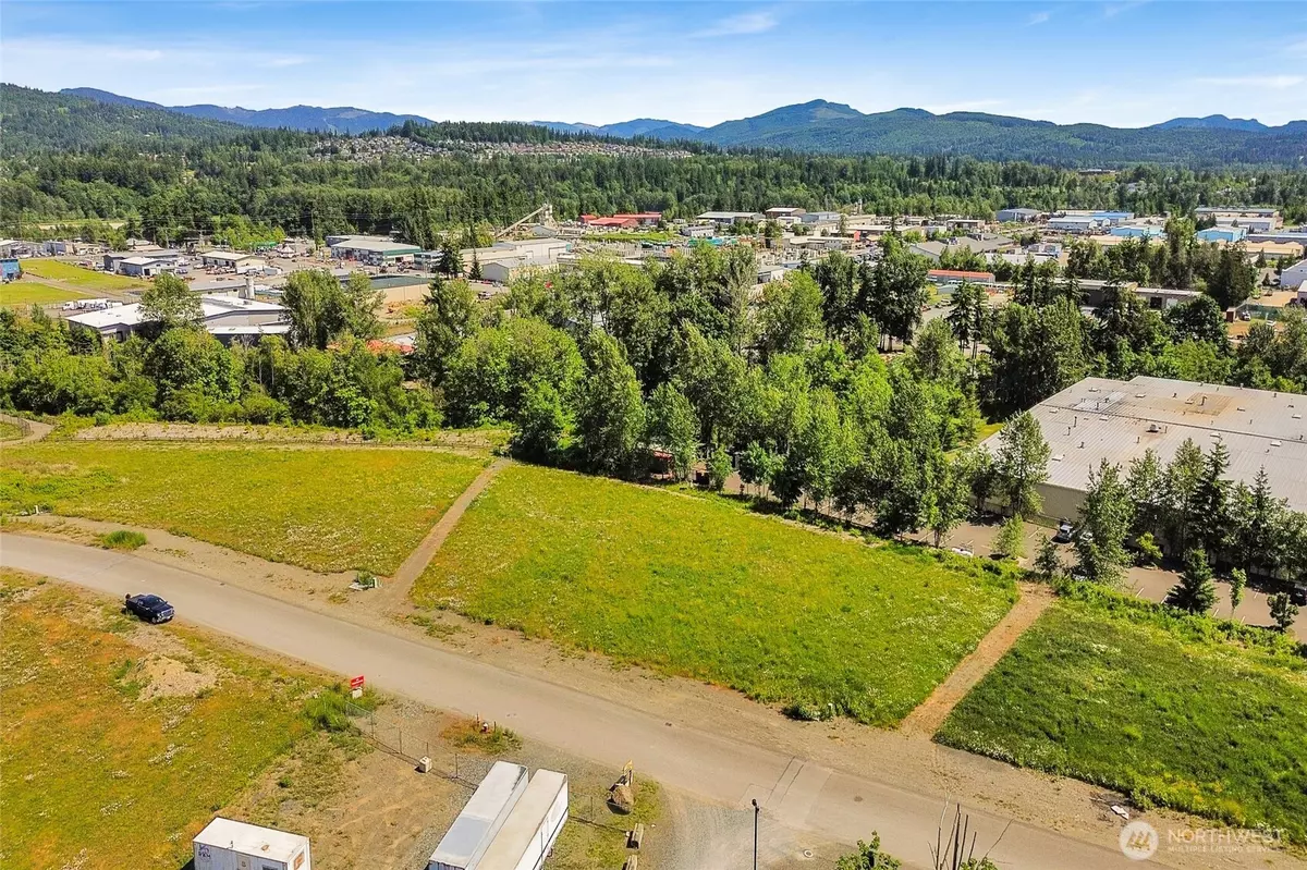 Bellingham, WA 98226,4122 Iron Gate RD
