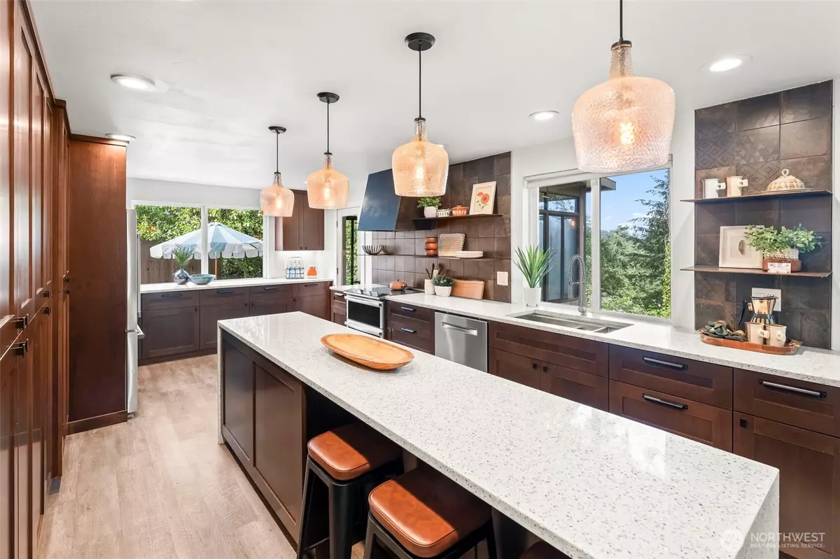 University Place, WA 98467,5517 63rd Ave CT W