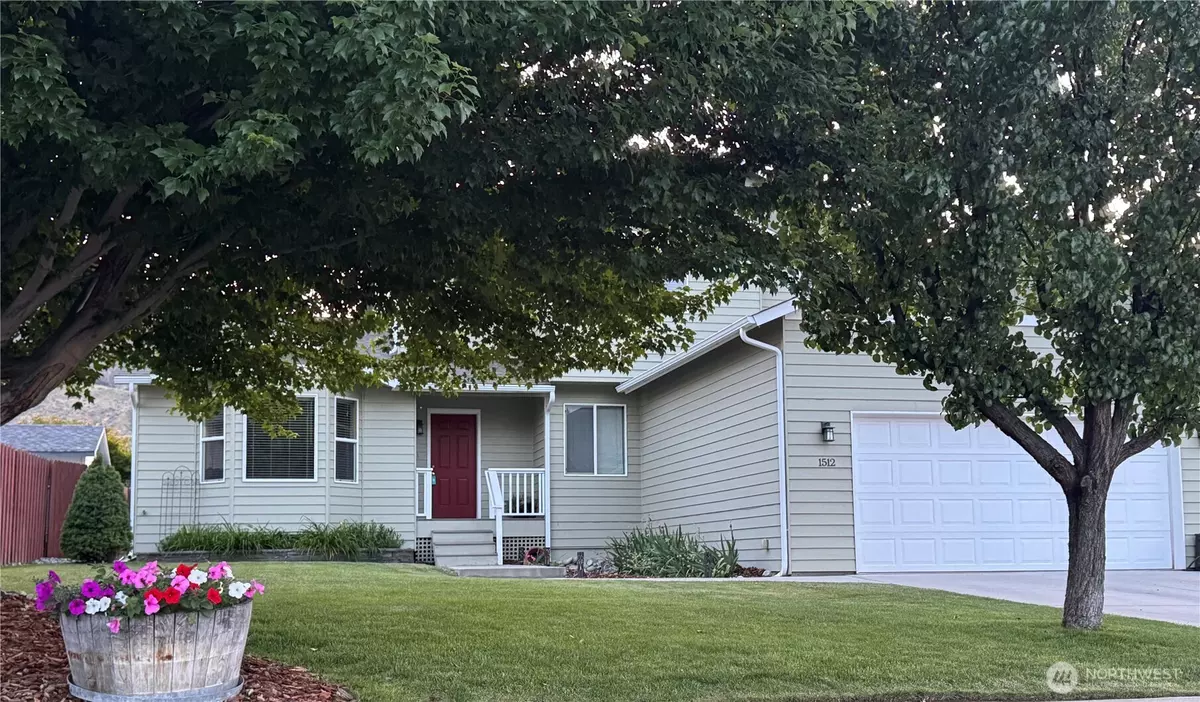 Wenatchee, WA 98801,1512 Trisha WAY