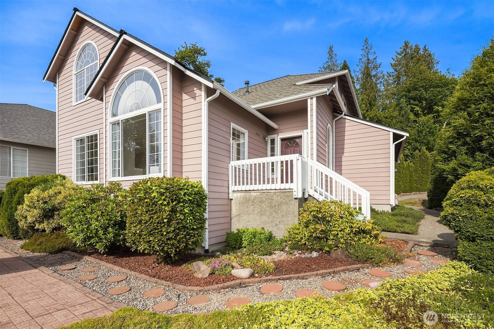 3316 Main AVE S, Renton, WA 98055